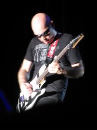 Mr. Joe Satriani