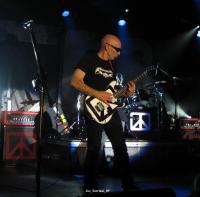 Joe_Satriani_09