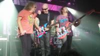 Chickenfoot III Rules!