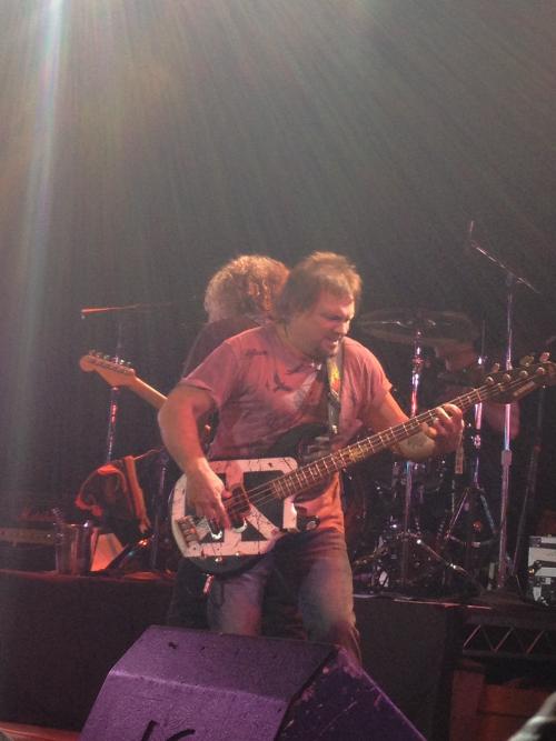 Michael Anthony and his Chickenfoot guitar