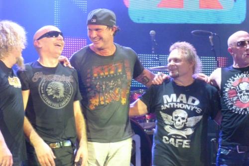 Chickenfoot United !!!!!!! 